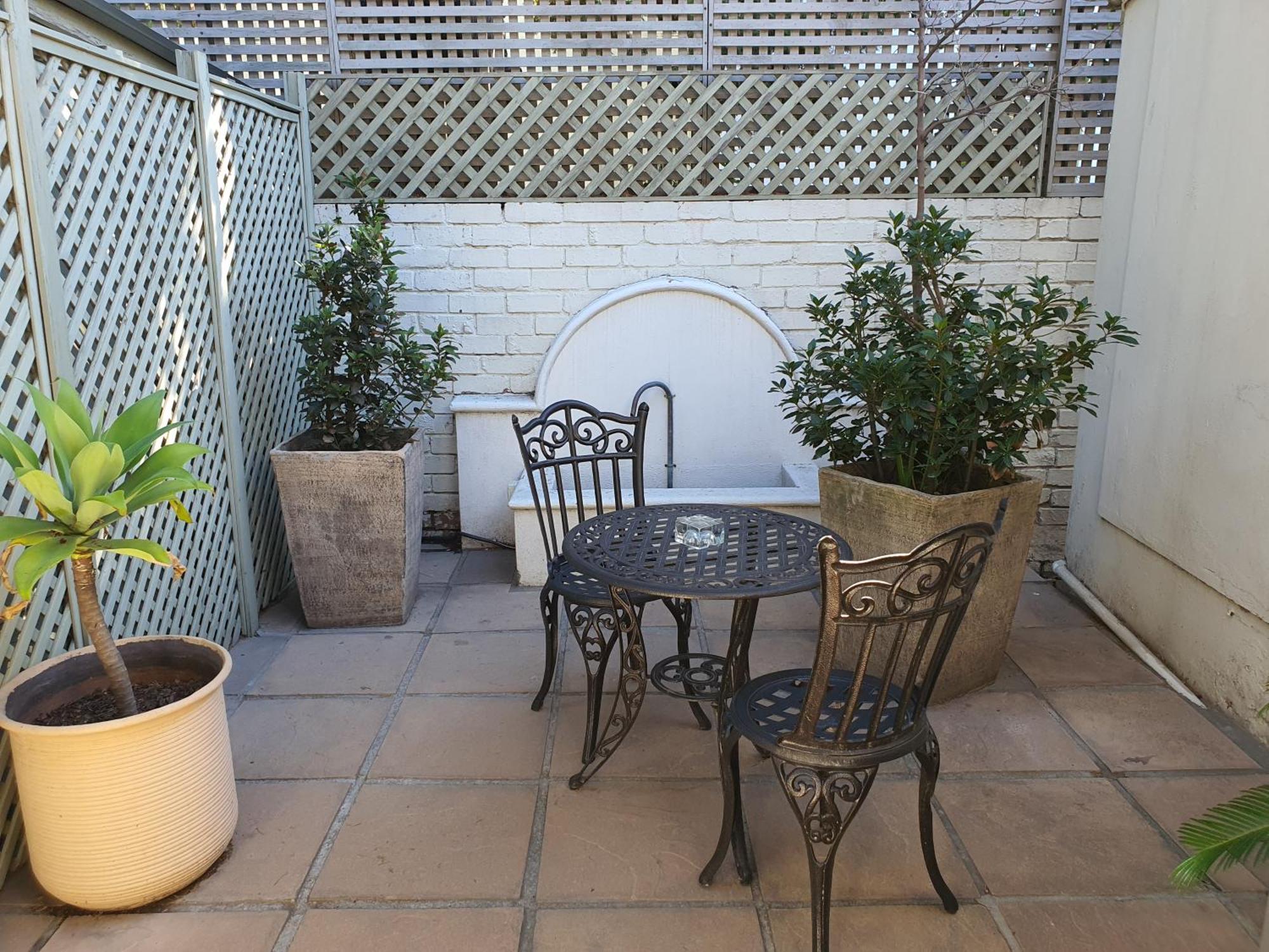 Wild Olive Guest House & Villa Κέιπ Τάουν Εξωτερικό φωτογραφία
